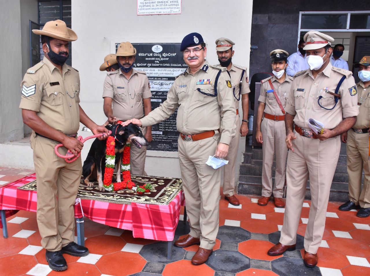 ಅಪರಾಧಿಗಳಿಗೆ ಸಿಂಹಸ್ವಪ್ನವಾಗಿದ್ದ ‘ತುಂಗಾ’ ಇನ್ನು ನೆನಪು ಮಾತ್ರ – ಸರಕಾರಿ ಗೌರವದೊಂದಿಗೆ ವಿದಾಯ