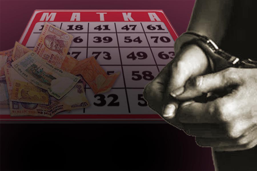 matka-gambling-accused-arrested-with-42-thousand-cash